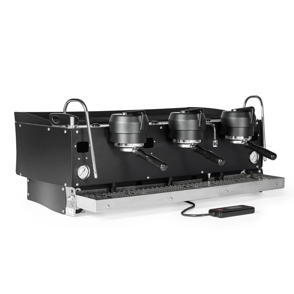 Synesso S300 3 Group Espresso Machine - Black 3 Synesso S300 3 Group Espresso Machine - Black
