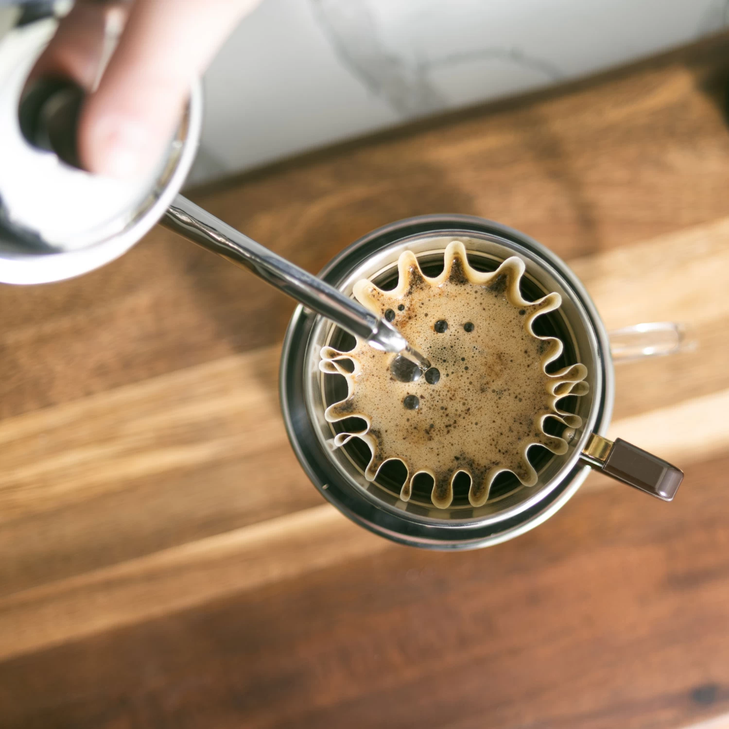 Kalita Wave 155 Stainless Steel Coffee Dripper 4 Kalita Wave 155 Stainless Steel Coffee Dripper - Image 2